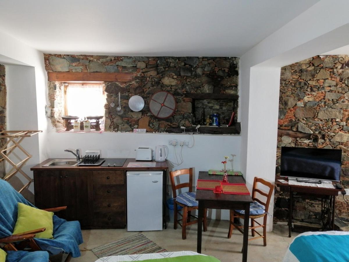 Ferienwohnung Isminis Petroktisto  Palechori Exterior foto